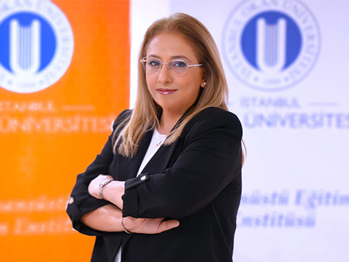 Deniz Sönmez