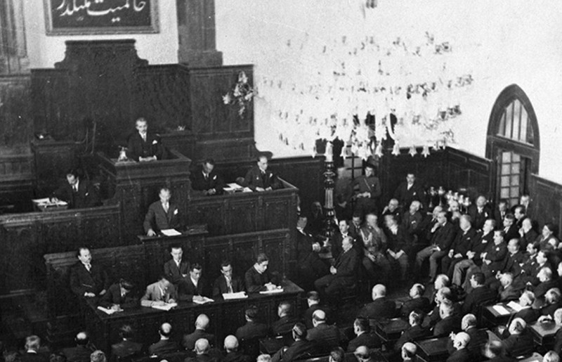 Kurtuluş ve Kuruluşun Teminatı 1921 Anayasası 100. Yılında
